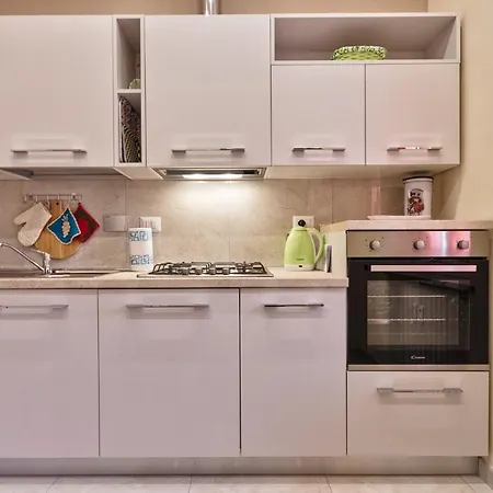 Rivoli Roomy Appartement Turin